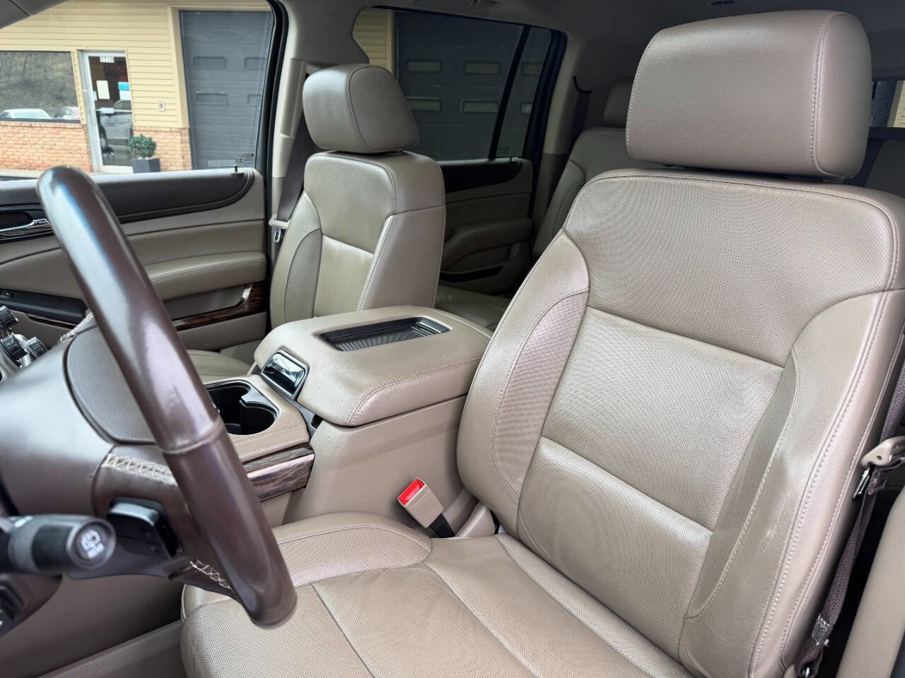 Used 2019 GMC Yukon XL SLT w/ Open Road Package image 16