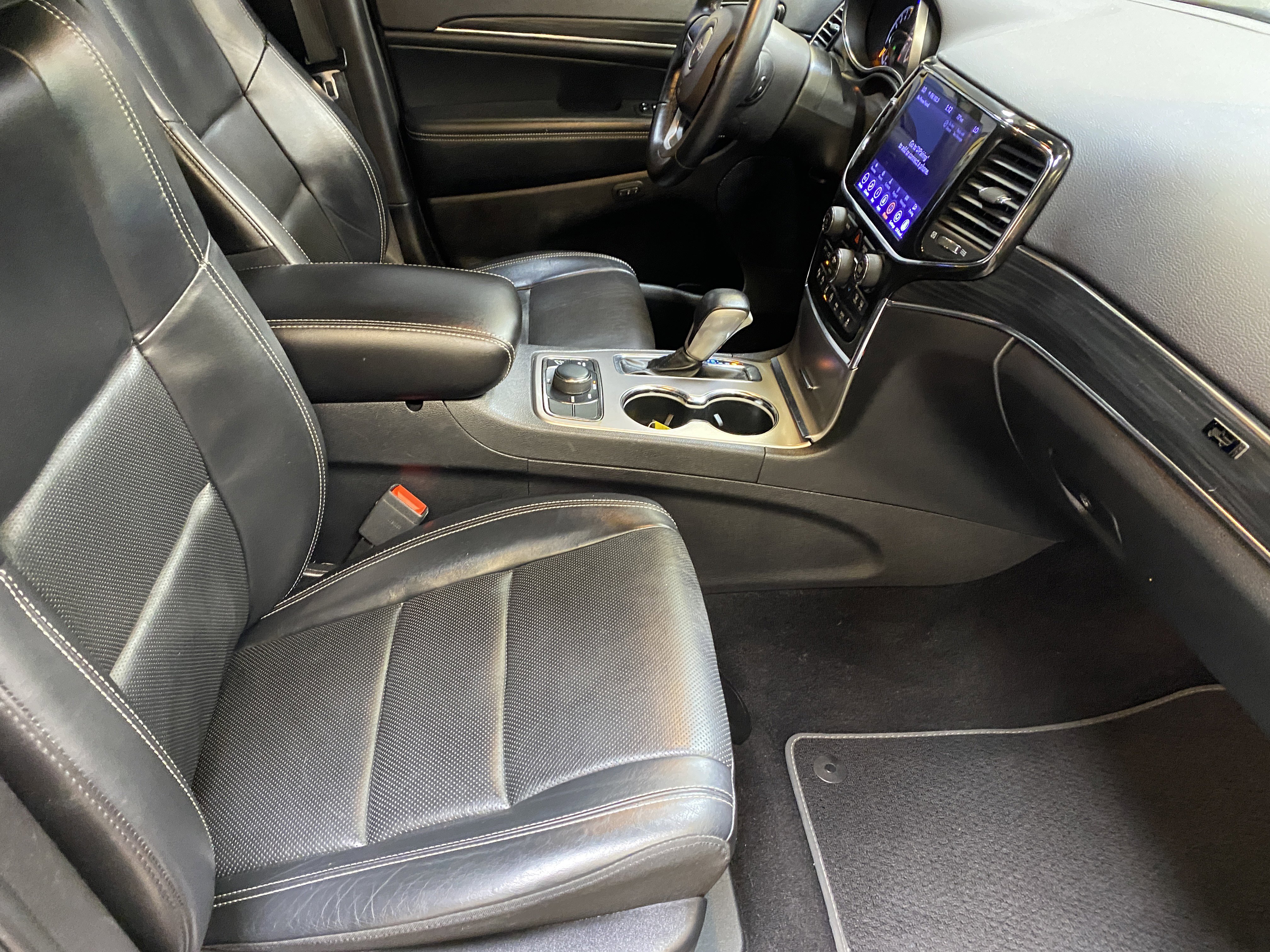 Used 2021 Jeep Grand Cherokee 80th Anniversary w/ Quick Order Package 28K 80th image 26