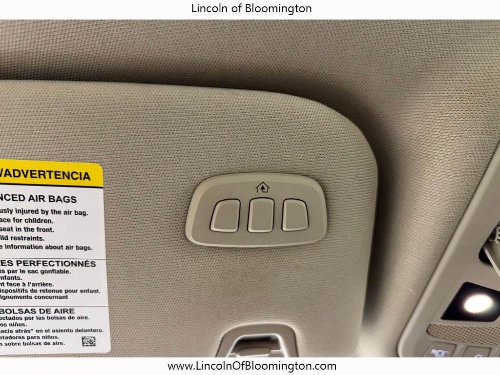 Used 2020 Lincoln Continental Reserve image 48