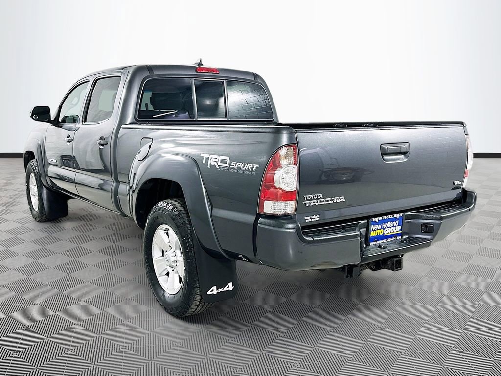 Used 2015 Toyota Tacoma 4x4 Double Cab w/ TRD Sport Package image 5