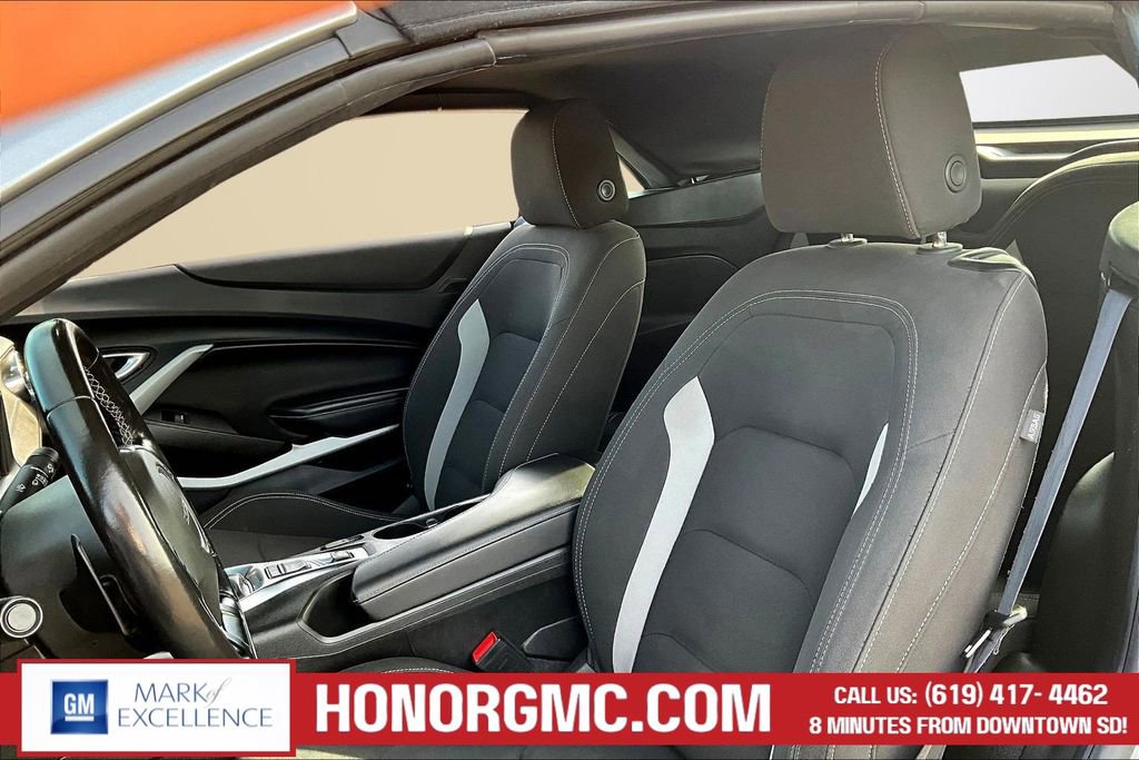 Used 2023 Chevrolet Camaro LT image 20
