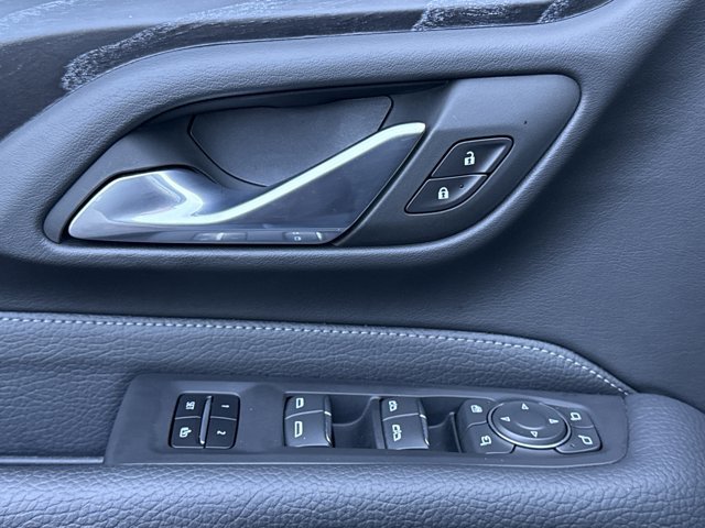 Used 2023 GMC Yukon Denali w/ LPO, Floor Liner Package image 23