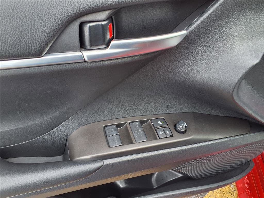 Used 2024 Toyota Camry LE image 13