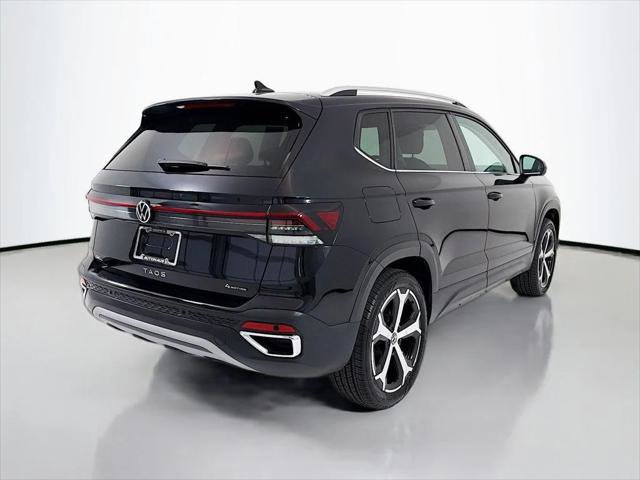 Used 2025 Volkswagen Taos SEL AWD/4WD image 7