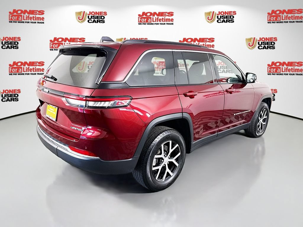 Used 2024 Jeep Grand Cherokee Limited AWD/4WD image 18