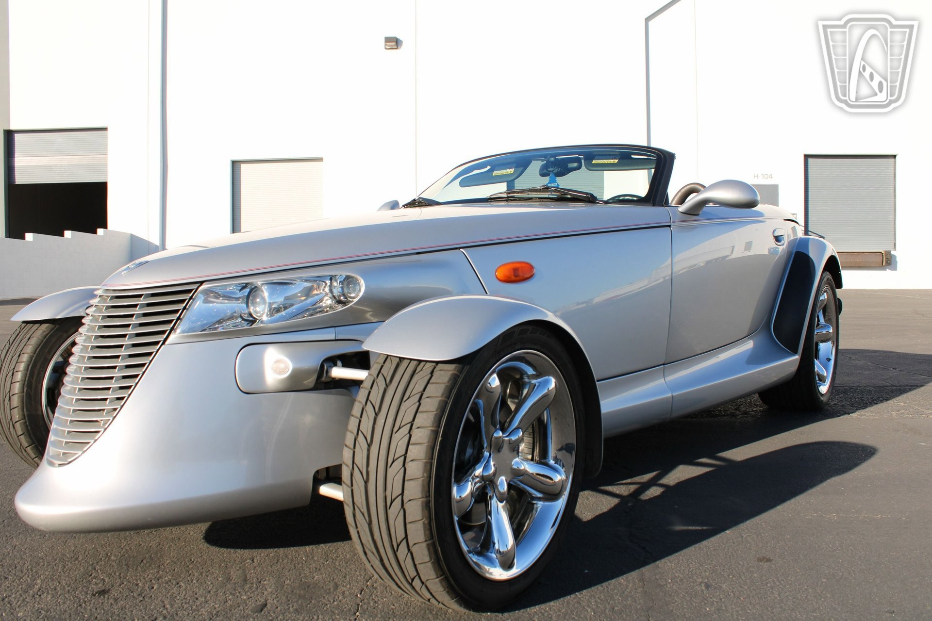 Used 2001 Plymouth Prowler RWD image 10