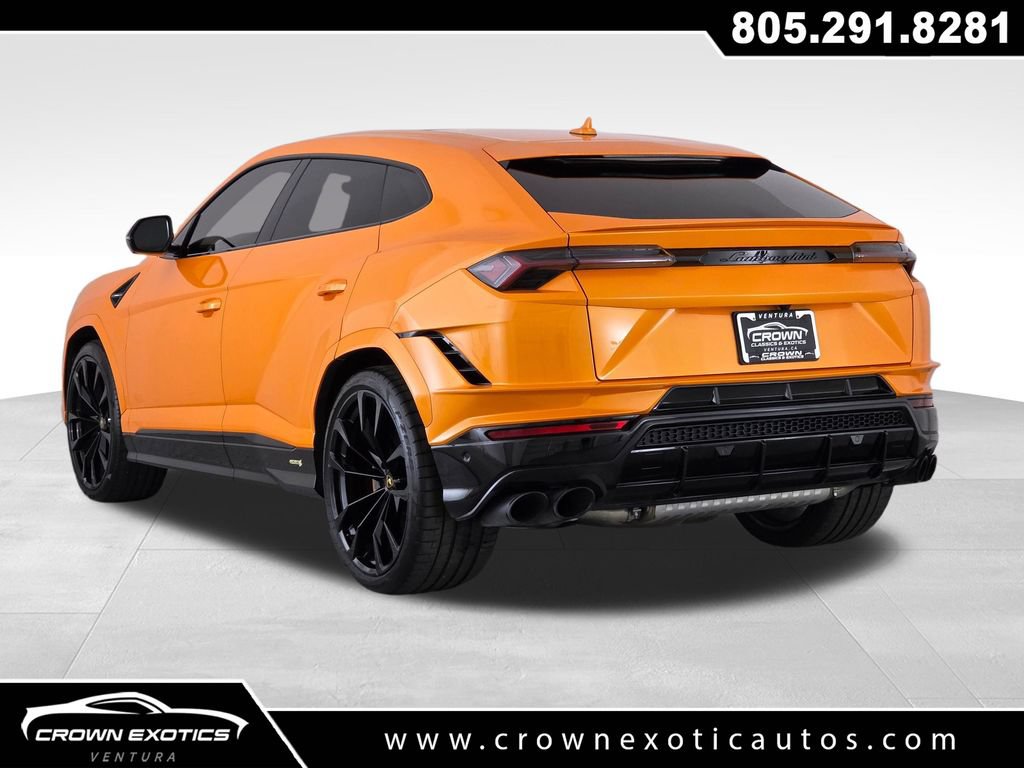 Used 2024 Lamborghini Urus S AWD/4WD image 5