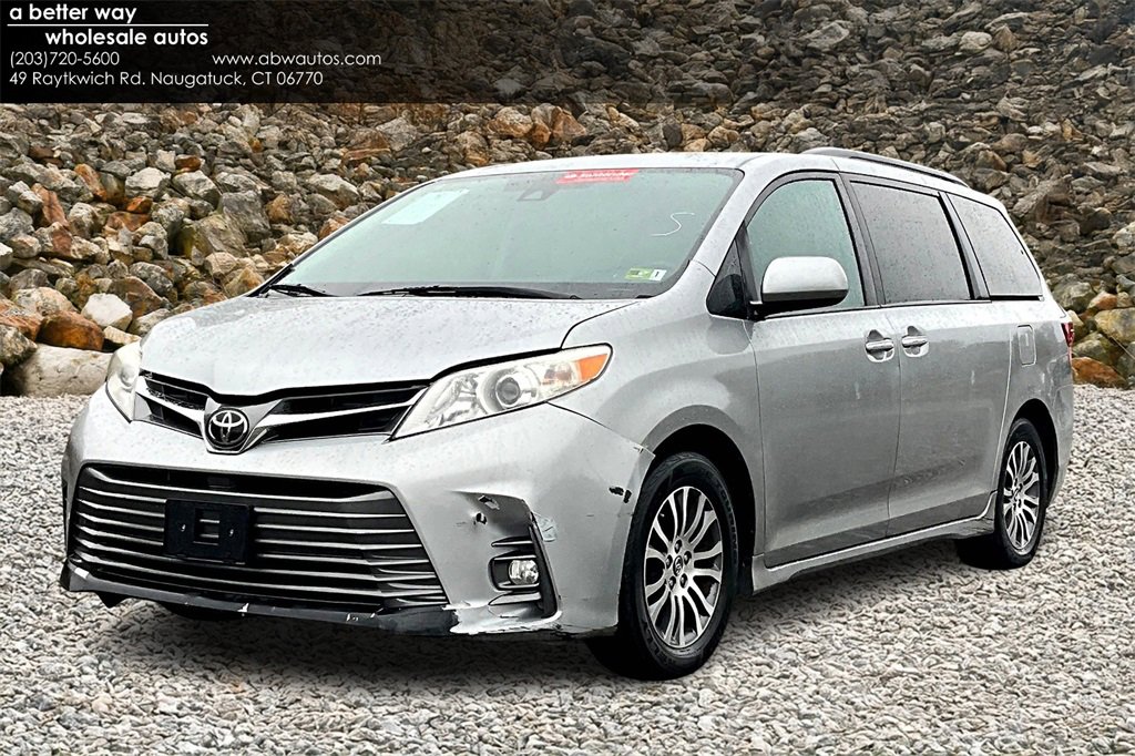 Used 2018 Toyota Sienna XLE w/ XLE Navigation Package