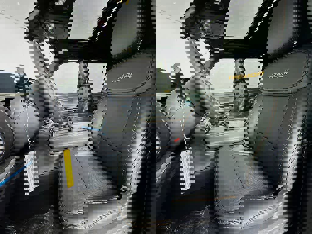 New 2026 Ford Expedition Tremor image 12