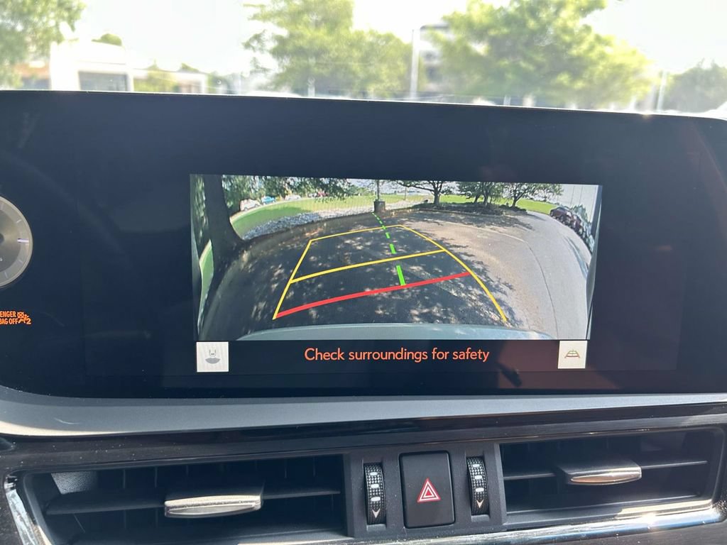 Used 2023 Lexus ES 350 w/ Premium Package FWD image 14