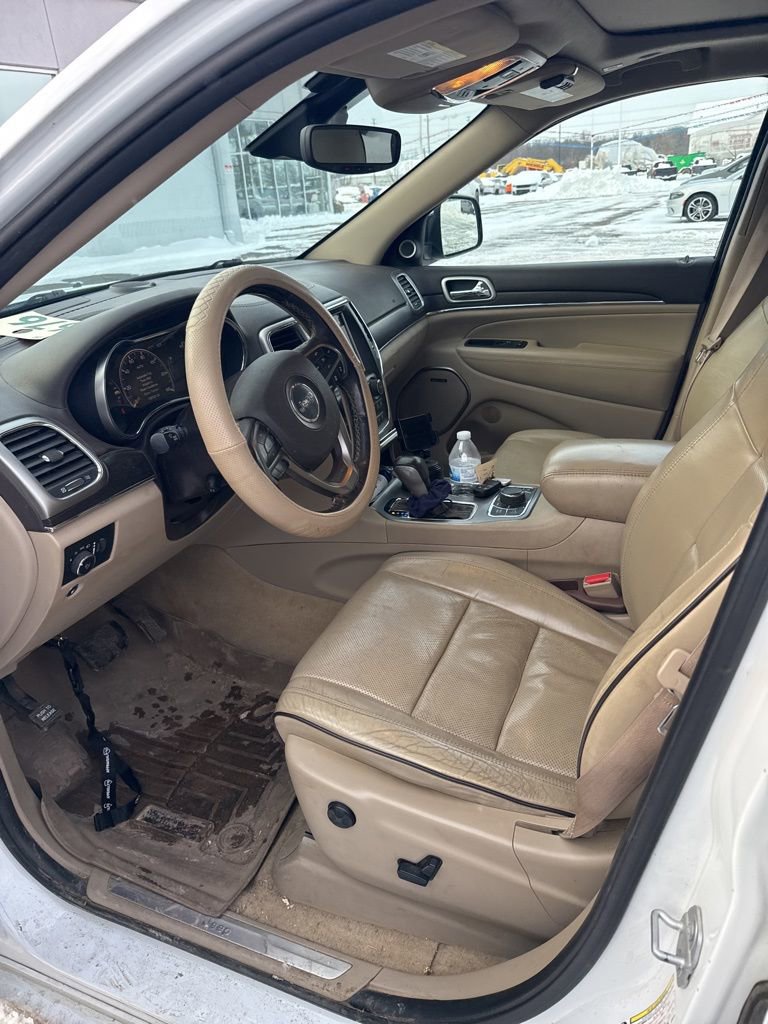 Used 2018 Jeep Grand Cherokee Overland image 5