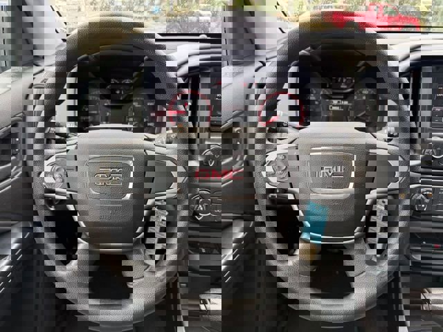 Used 2016 GMC Canyon 2WD Crew Cab w/ Convenience Package image 16