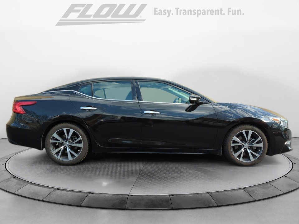 Used 2017 Nissan Maxima Platinum FWD image 10