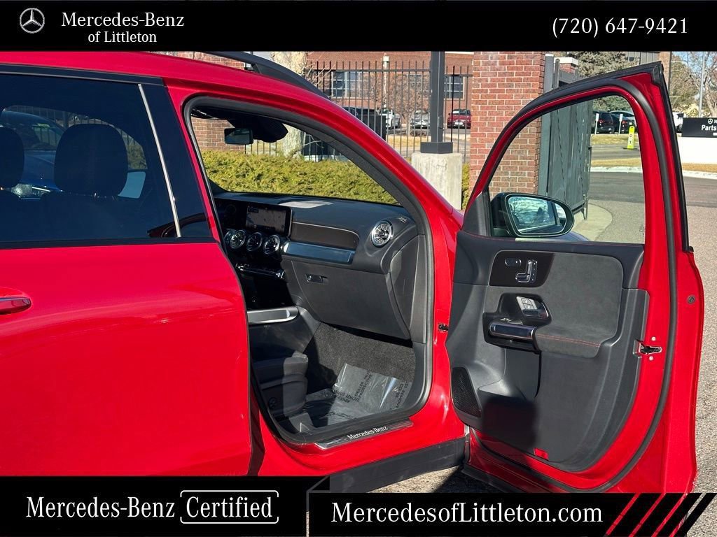 Certified 2025 Mercedes-Benz GLB 250 4MATIC image 30