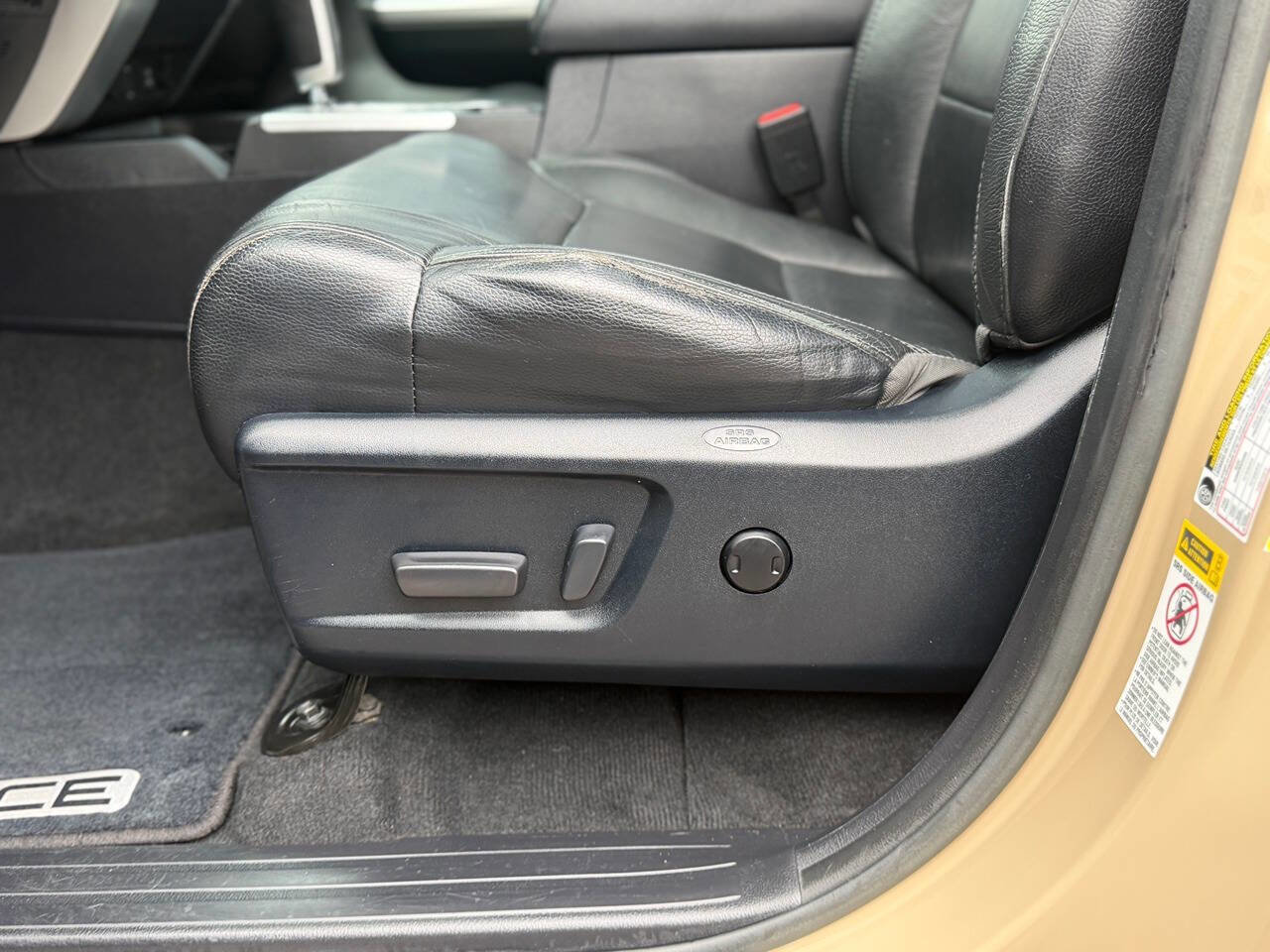 Used 2017 Toyota Tundra Limited w/ Limited Premium Package AWD/4WD image 89