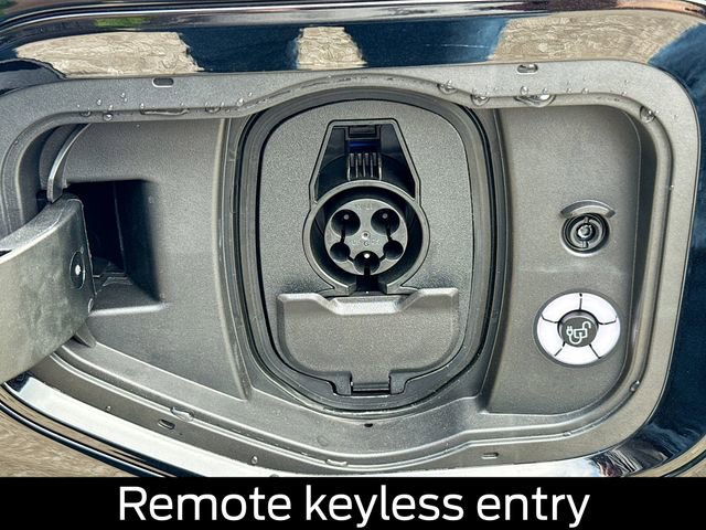 New 2025 Ford F150 Lightning Flash image 39