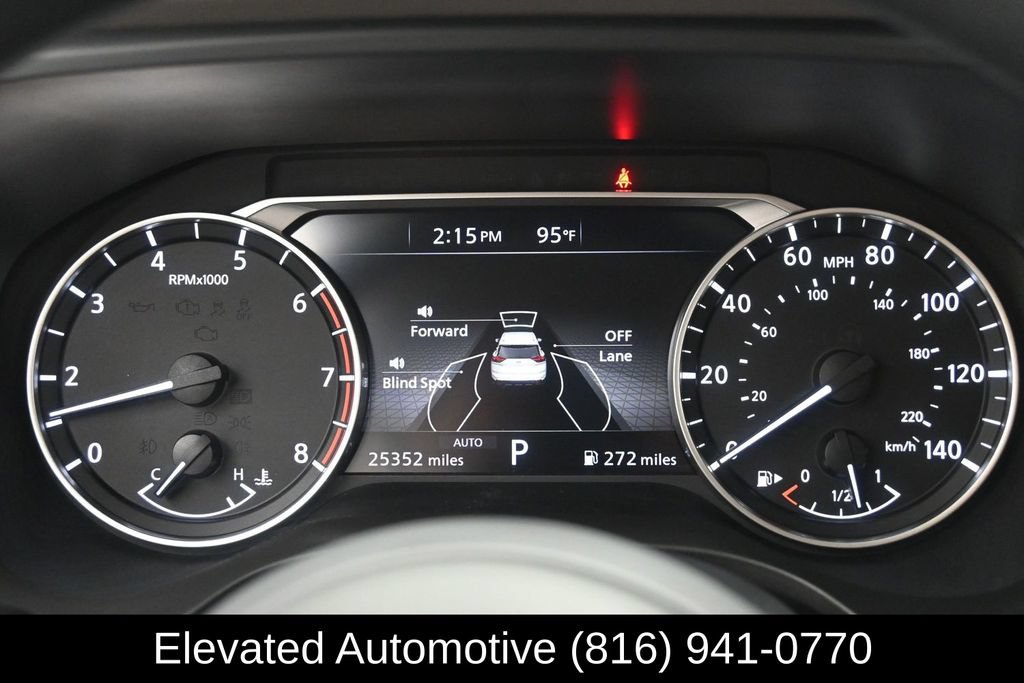 Used 2024 Nissan Rogue SV AWD/4WD image 20