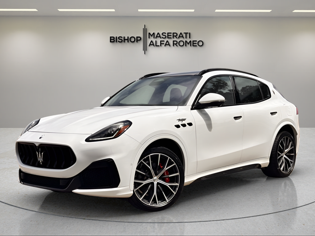 Used 2024 Maserati Grecale Trofeo AWD/4WD image 3