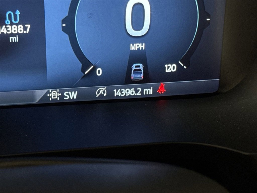 Used 2025 Ford F150 XLT w/ Equipment Group 301A Standard image 12