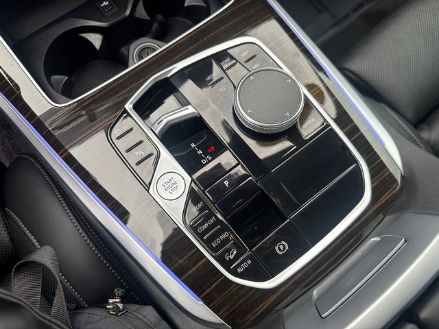 Used 2024 BMW X5 xDrive40i w/ Parking Assistance Package image 40