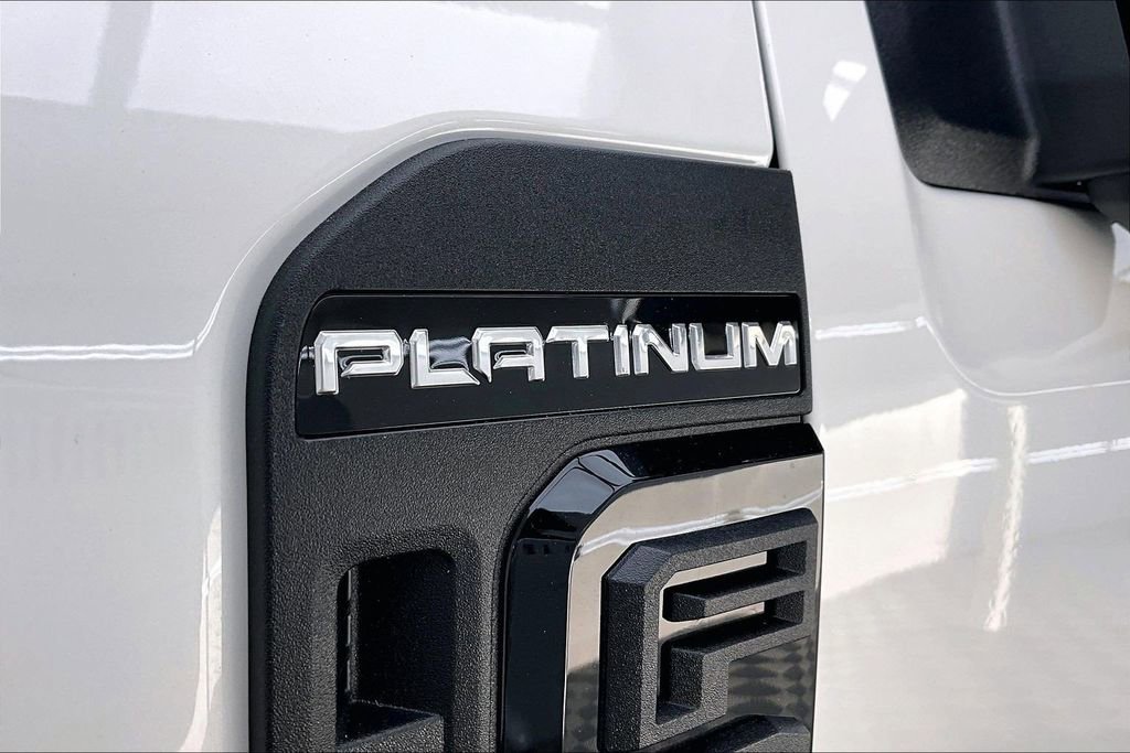 New 2026 Ford F250 Platinum w/ Tremor Off-Road Package image 9