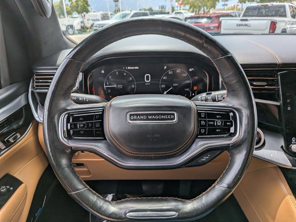 Used 2022 Jeep Grand Wagoneer Series III AWD/4WD image 14