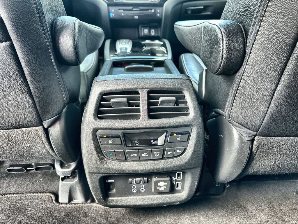 Used 2022 Honda Pilot Elite image 22