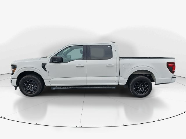 Used 2024 Ford F150 XLT w/ XLT Black Appearance Package RWD image 8