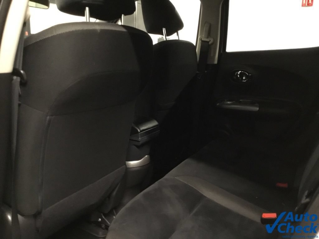 Used 2017 Nissan Juke SV AWD/4WD image 27