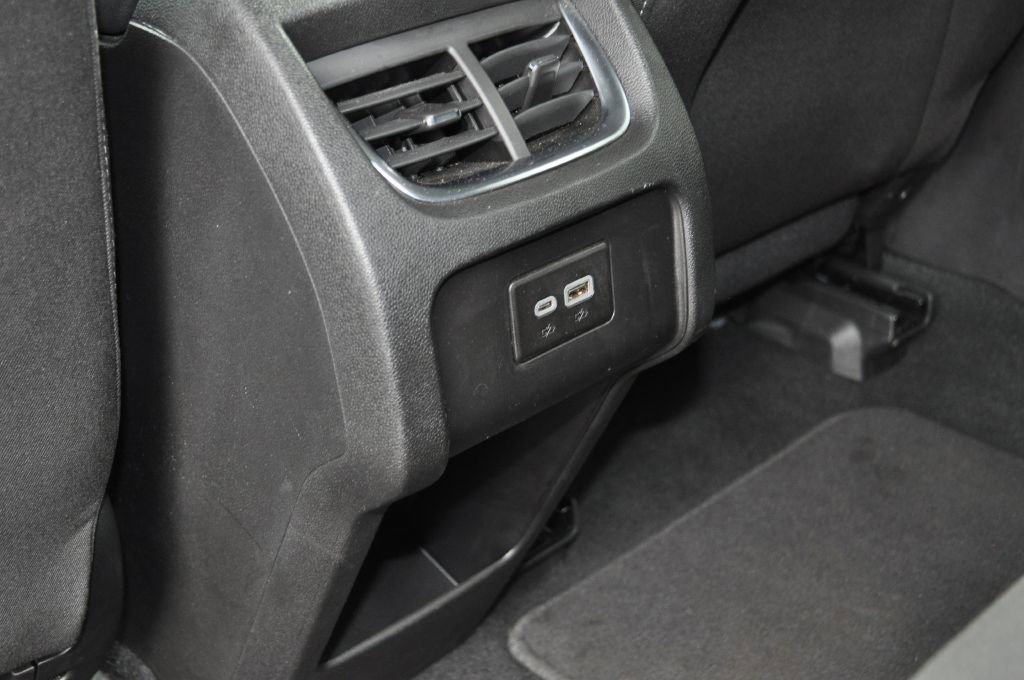 Used 2024 Chevrolet Blazer LT image 17