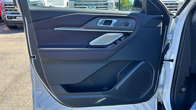 New 2026 Ford Explorer Platinum RWD image 18
