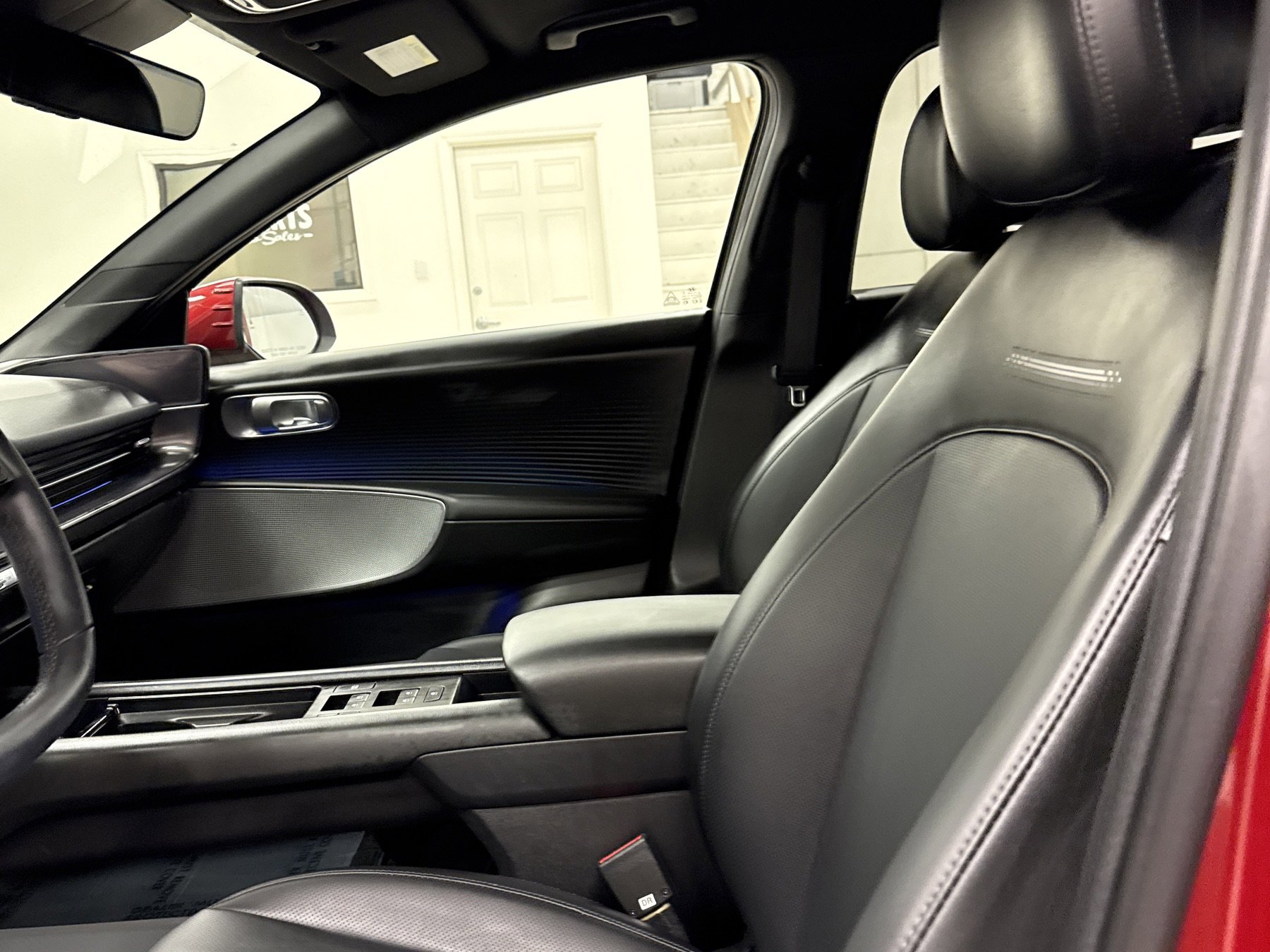 Used 2023 Hyundai Ioniq 6 SEL image 4