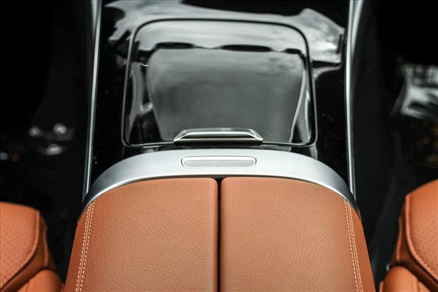 Certified 2026 Mercedes-Benz C 300 4MATIC Sedan image 15