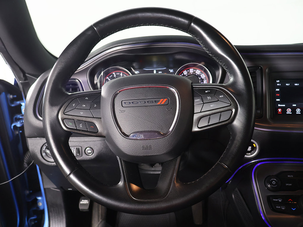 Used 2023 Dodge Challenger SXT RWD image 30