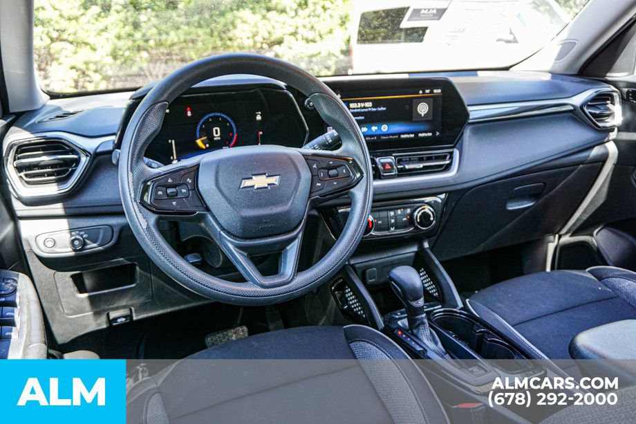 Used 2025 Chevrolet TrailBlazer LT FWD image 26
