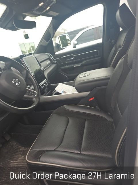 Used 2023 RAM 1500 Laramie AWD/4WD image 7