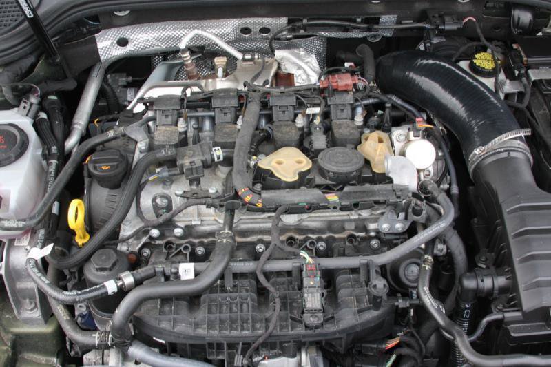 Used 2022 Volkswagen GTI Autobahn FWD image 19