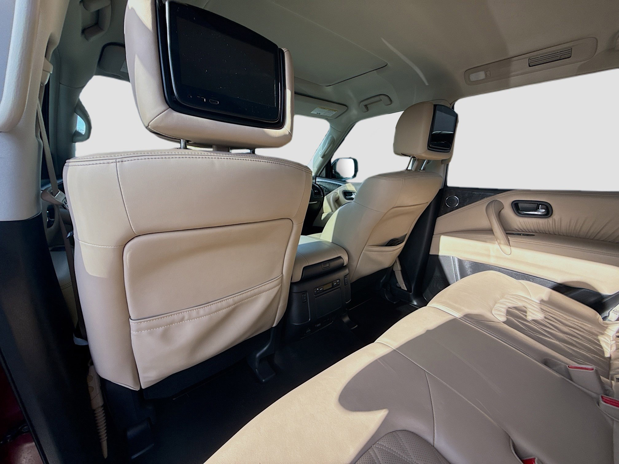 Used 2023 Nissan Armada Platinum w/ Cargo Package image 26