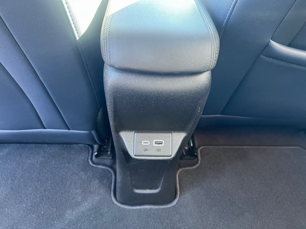 Used 2023 Chevrolet Bolt EUV Premier w/ Sun & Sound Package image 18