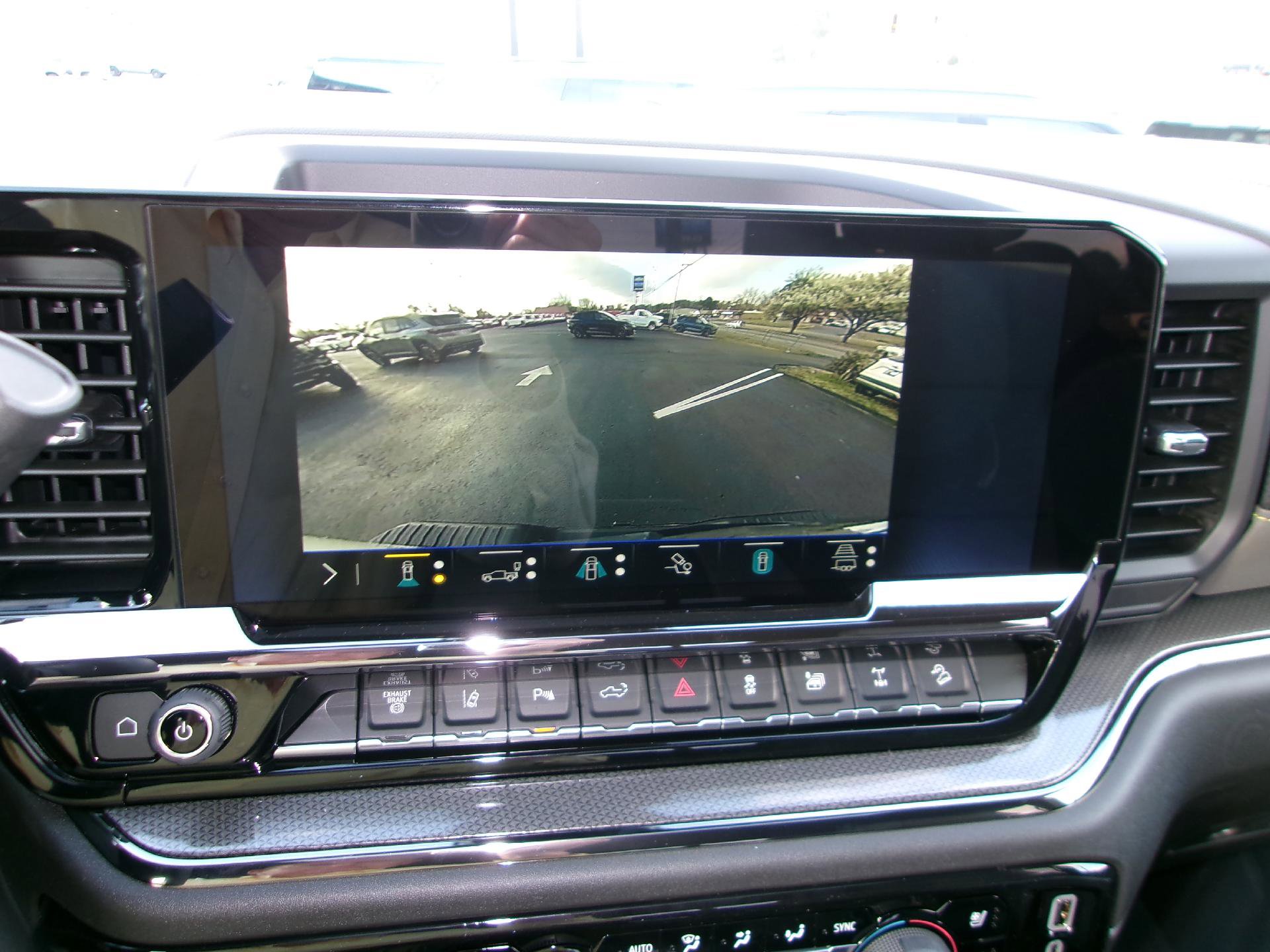 New 2026 Chevrolet Silverado 2500 ZR2 AWD/4WD image 29
