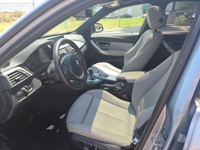 Used 2013 BMW 328i xDrive Sedan AWD/4WD image 11
