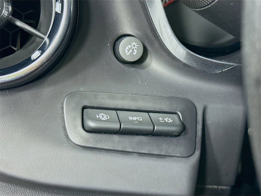 Used 2016 Chevrolet Camaro SS image 21