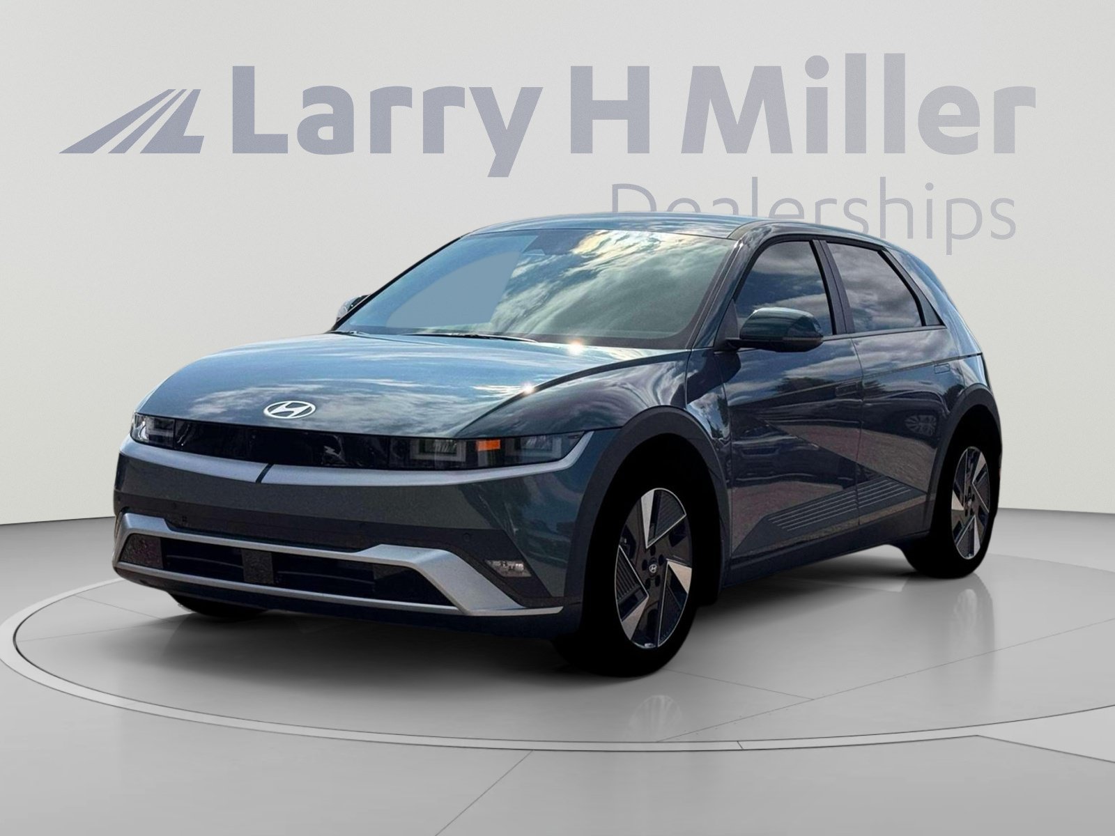 New 2026 Hyundai Ioniq 5 SEL RWD image 1