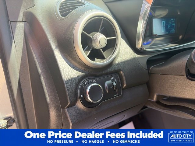 Used 2015 Chevrolet Trax LT w/ LT Sun and Sound Package FWD image 15