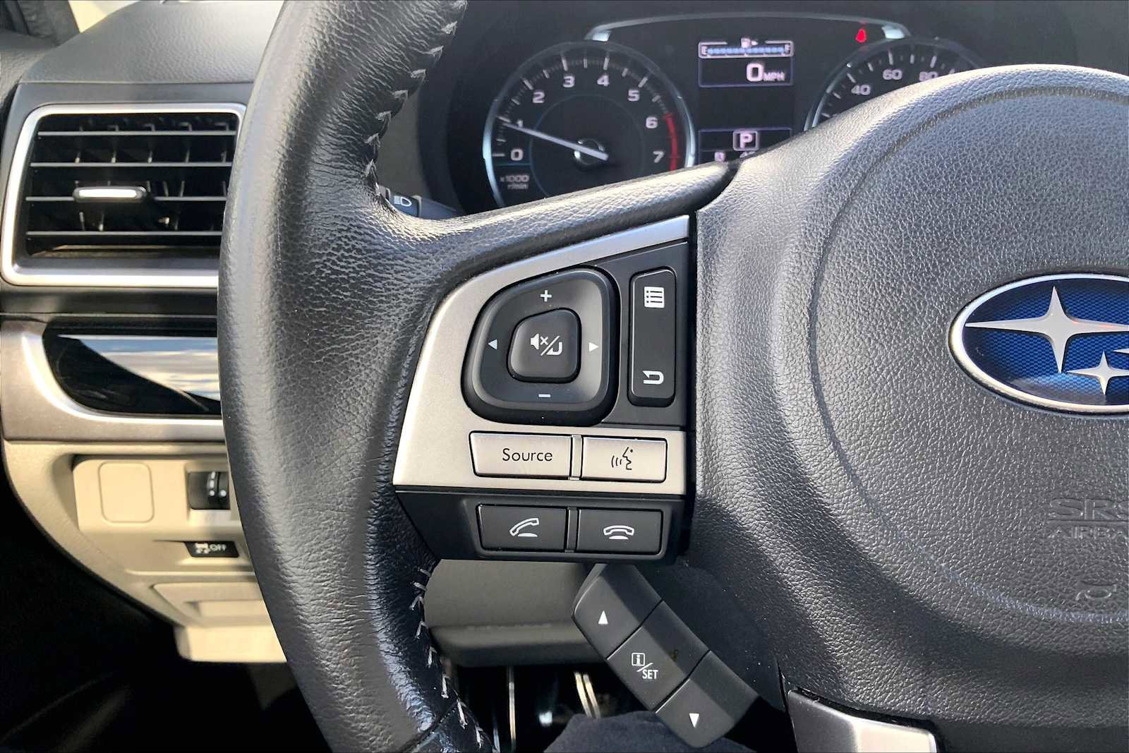 Used 2018 Subaru Forester 2.5i Limited AWD/4WD image 24