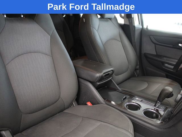 Used 2016 Chevrolet Traverse LT w/ Style and Technology Package image 23