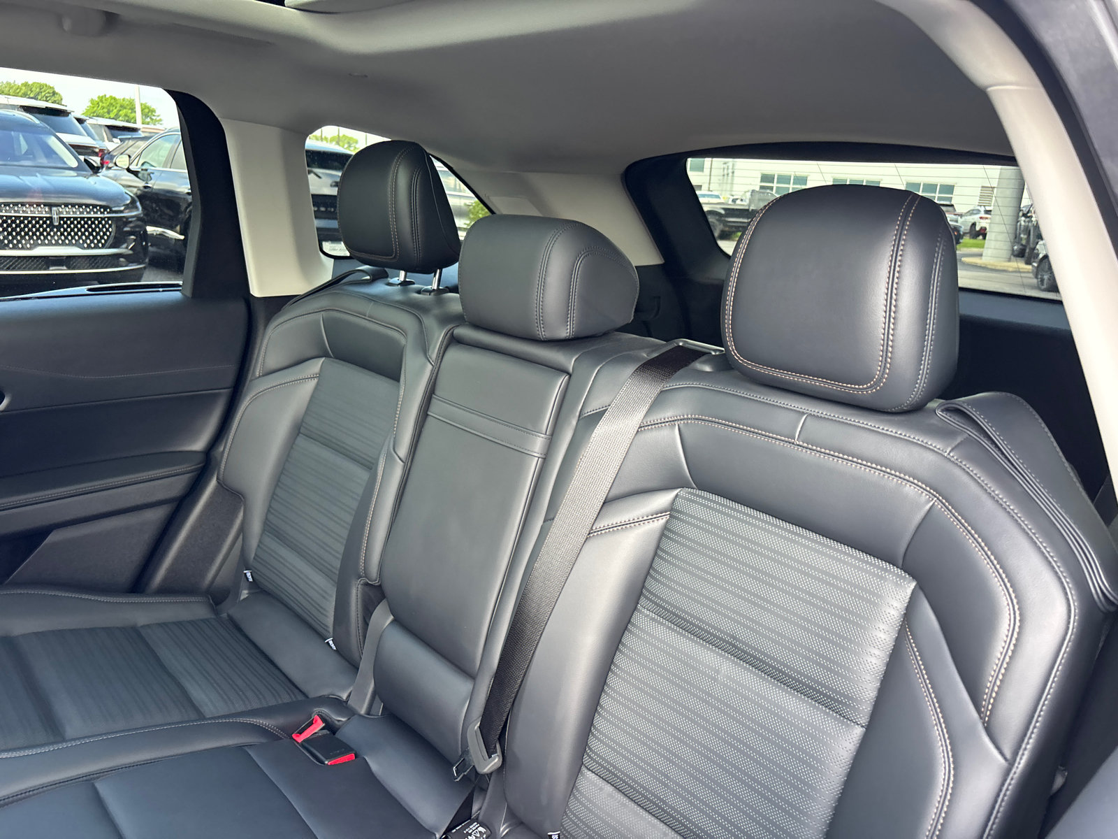 New 2026 Lincoln Nautilus Reserve AWD/4WD image 27