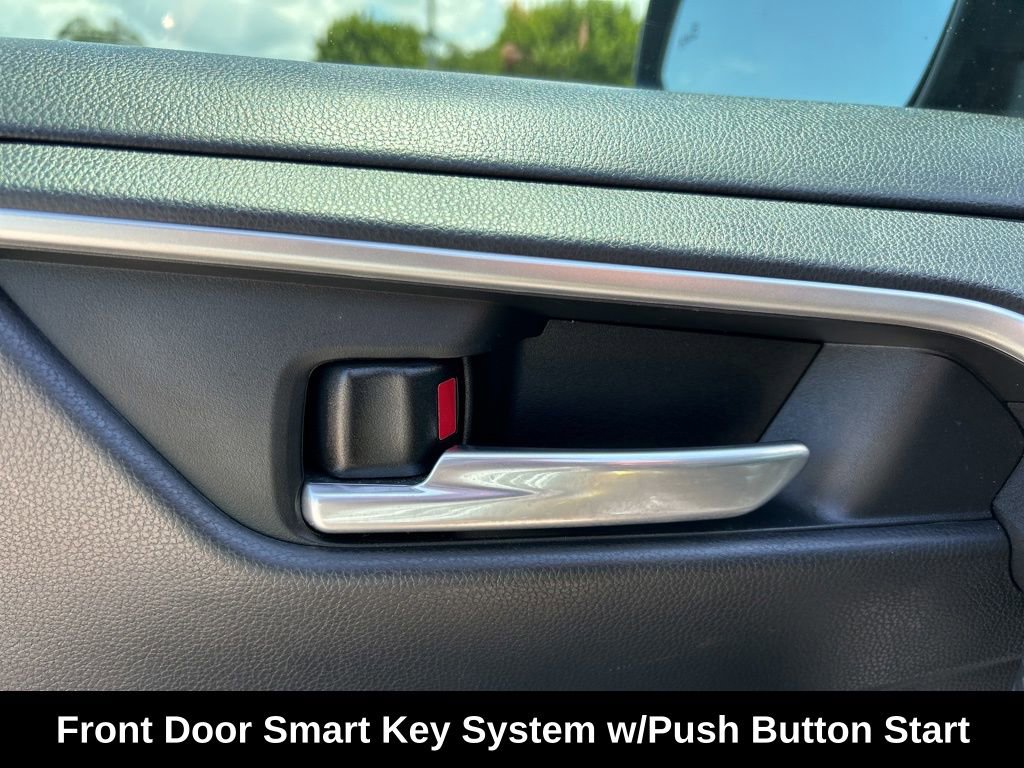 Used 2023 Toyota RAV4 XLE Premium image 14