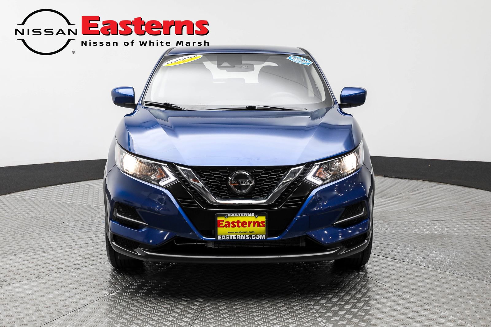 Used 2022 Nissan Rogue Sport S image 3