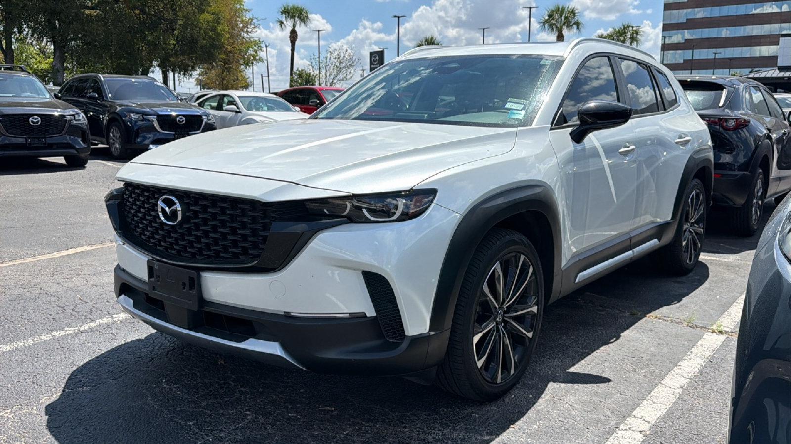 Used 2025 MAZDA CX-50 AWD 2.5 S w/ Weather Package image 14
